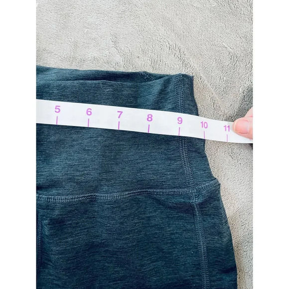 Alphalete Size XS Athletic Shorts Heather Grey Sporty High Waisted‎ Outdoorsy - Picture 5 of 6